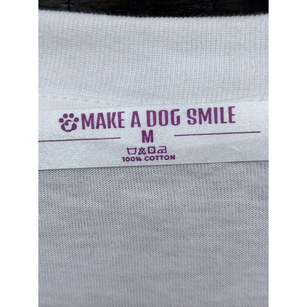 NWOT Make a Dog Smile White Long Sleeve Dog‎ Lover Tee Shirt Medium Paw Print